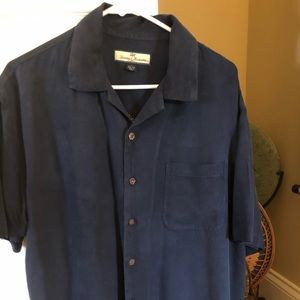 Tommy Bahama Button Down